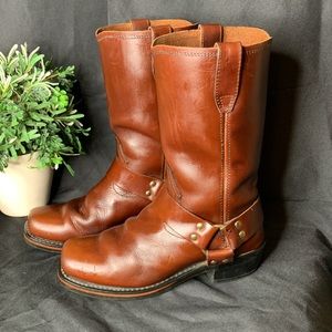 Genuine leather True VTG (1972-76) “Dean” Dingo harness boots mens sz 8D Dl19056